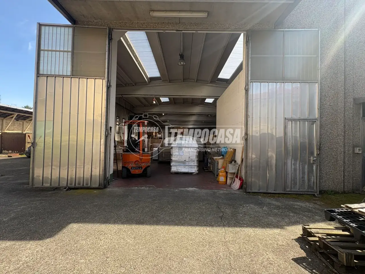 Magazzino in Via Goffredo Mameli, Legnano, {3} - Foto 2