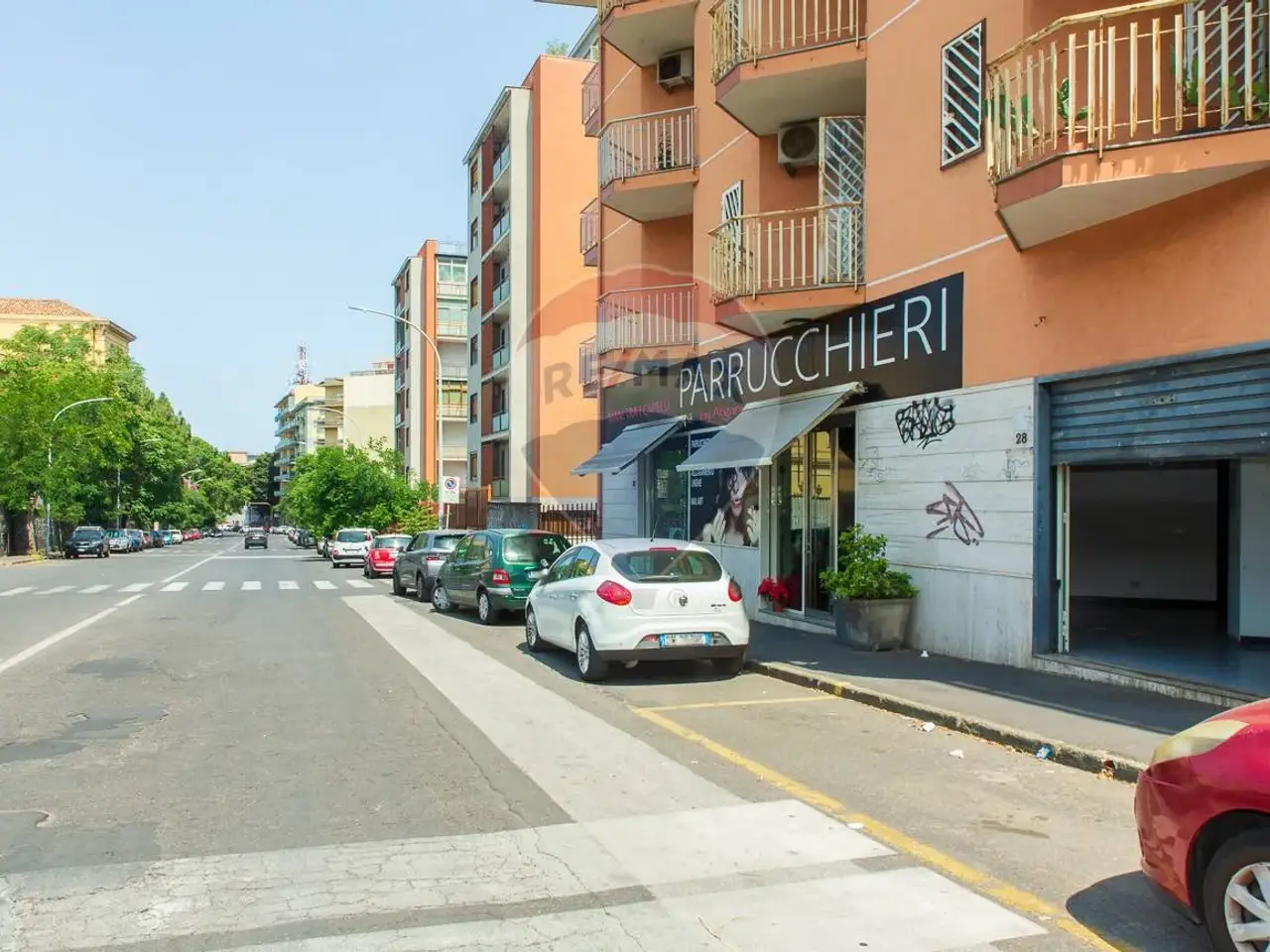 Negozio in Via Ferrante Aporti 28, Catania, {3} - Foto 1
