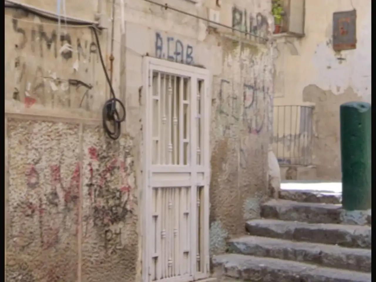 Autorimessa in Via San Nicandro, Napoli, {3} - Foto 1