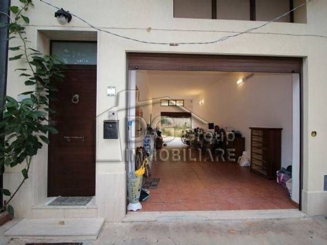 Detached house, Alcamo - Photo 1