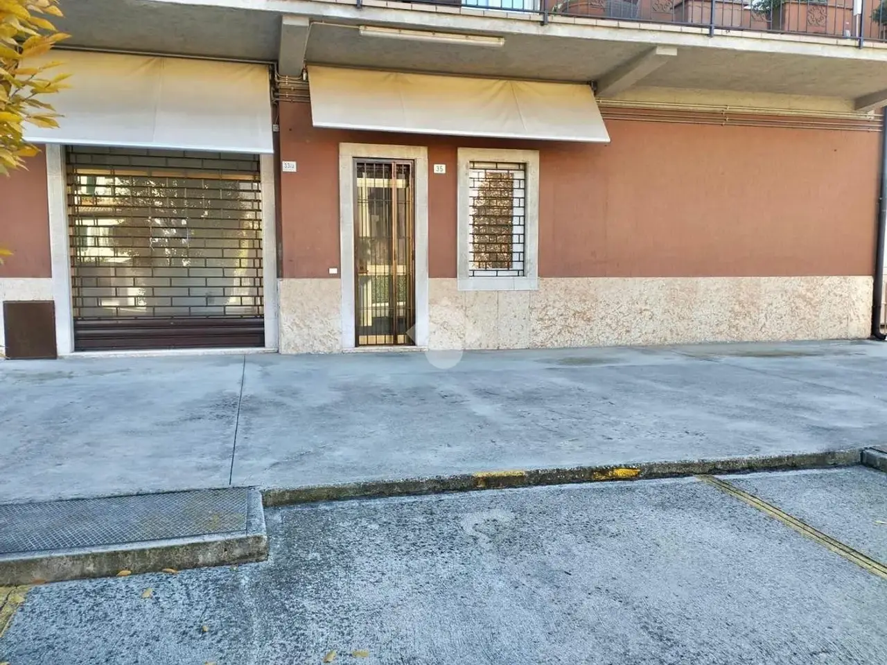 Negozio in Via Sant'Andrea 35, Concesio, {3} - Foto 1