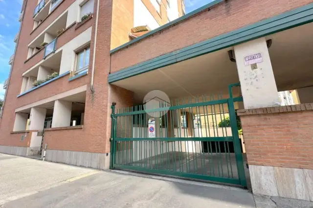 insertion image