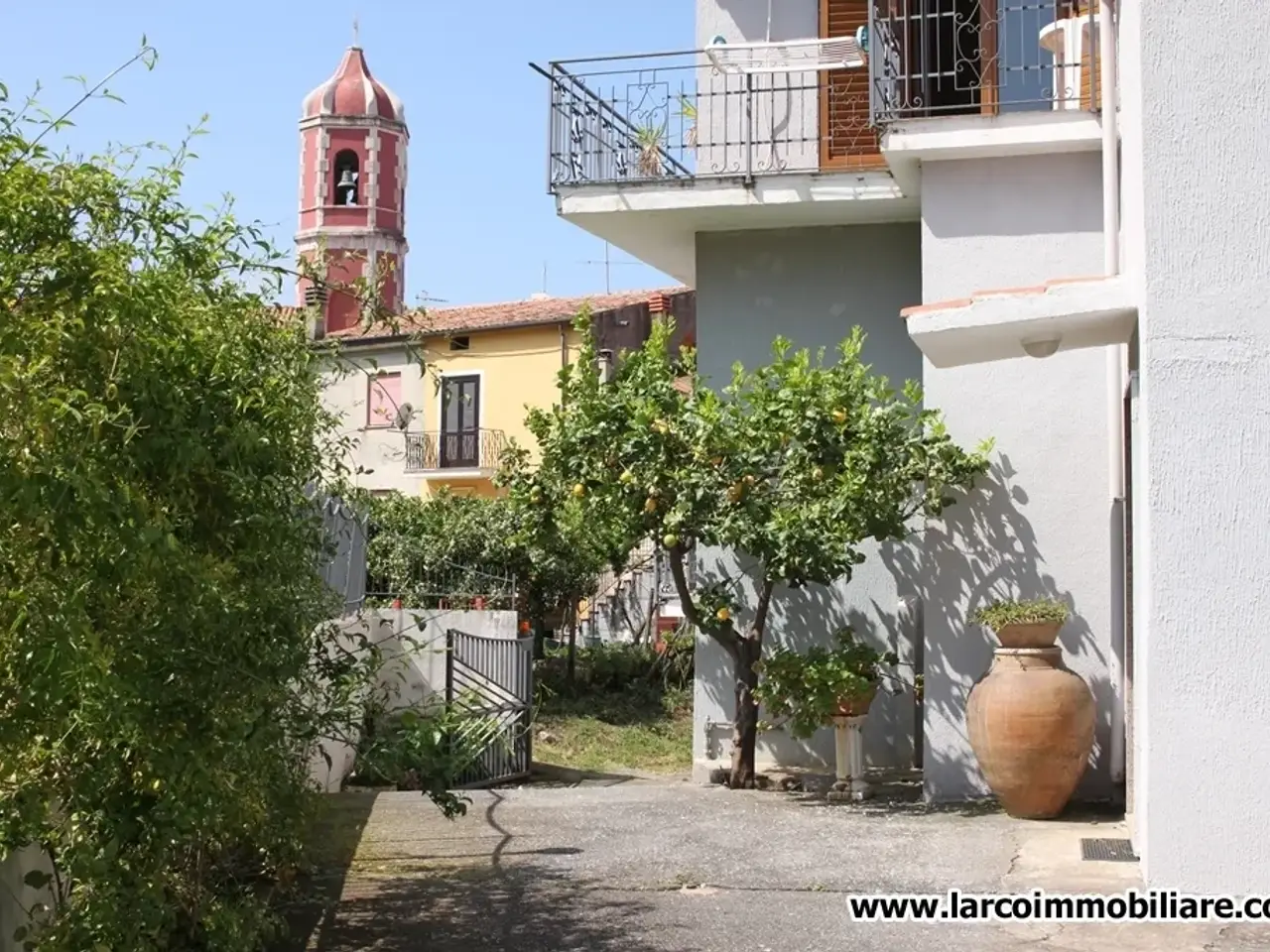 Albergo in Via Molitura  - Centro Storico  | Santa Maria del Cedro  (Cosenza), Santa Maria Del Cedro, {3} - Foto 1