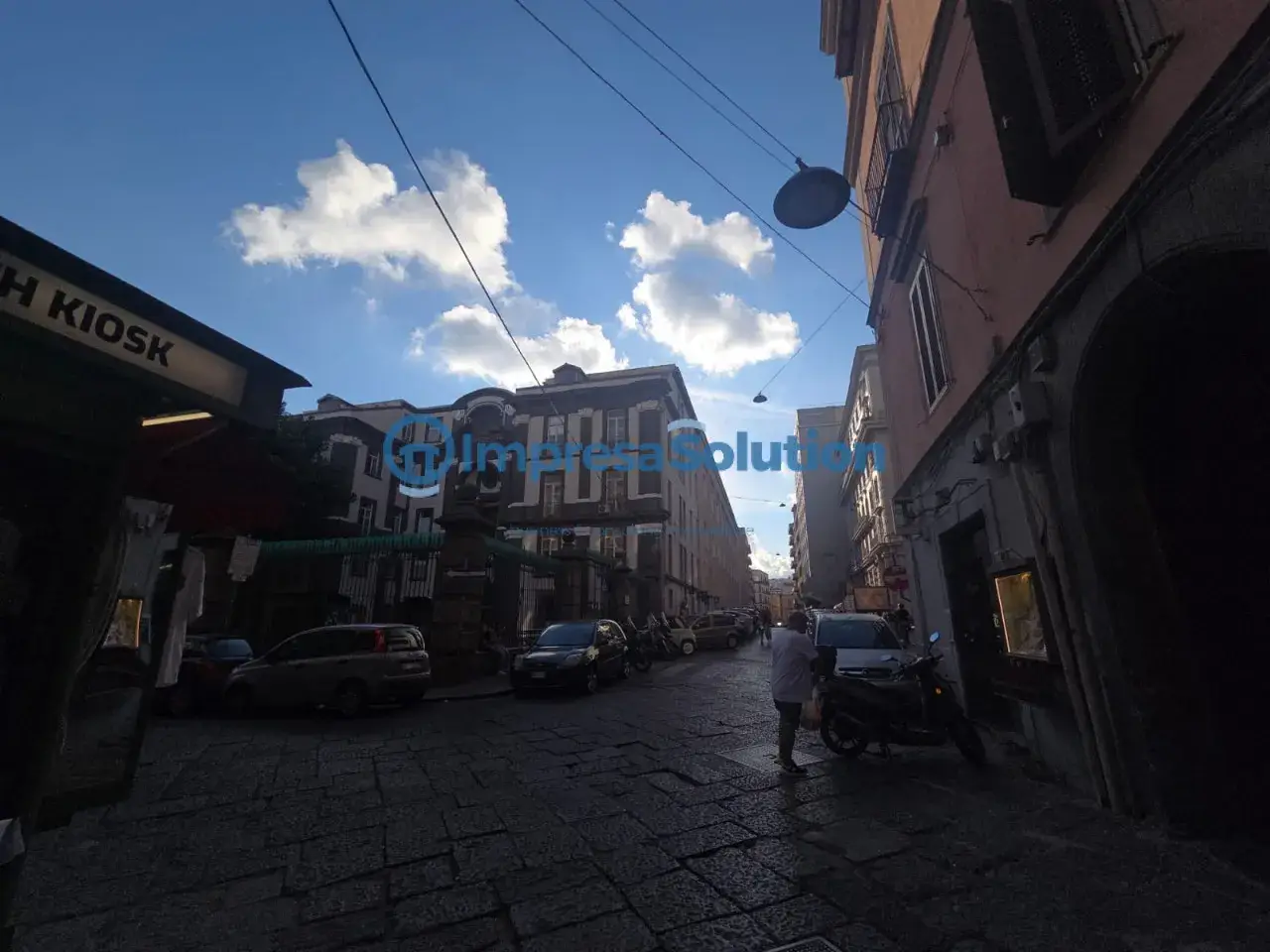 Negozio in Via della Cavallerizza, Napoli, {3} - Foto 2