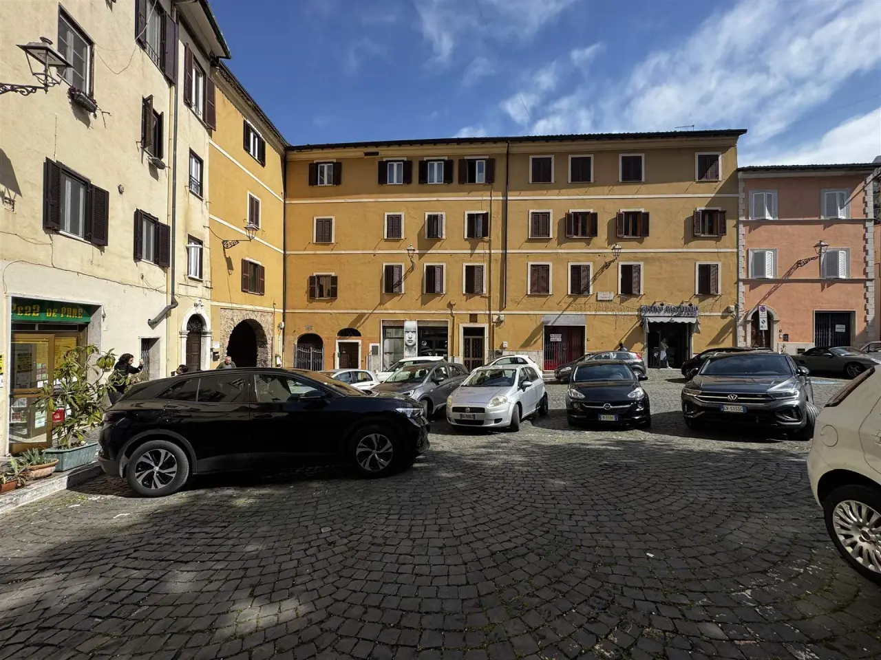 Negozio in Piazza Garibaldi, Frosinone, {3} - Foto 2