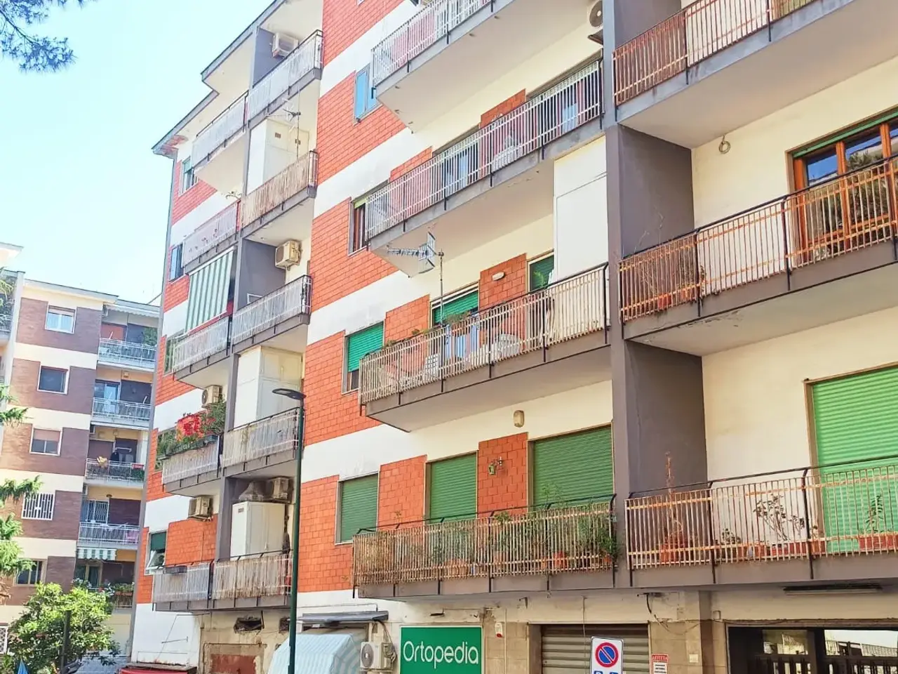 Negozio in Via San Domenico, Napoli, {3} - Foto 1