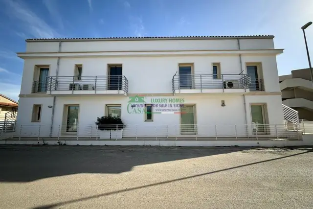 Trilocale in Via Isola d'Elba, Ragusa - Foto 1