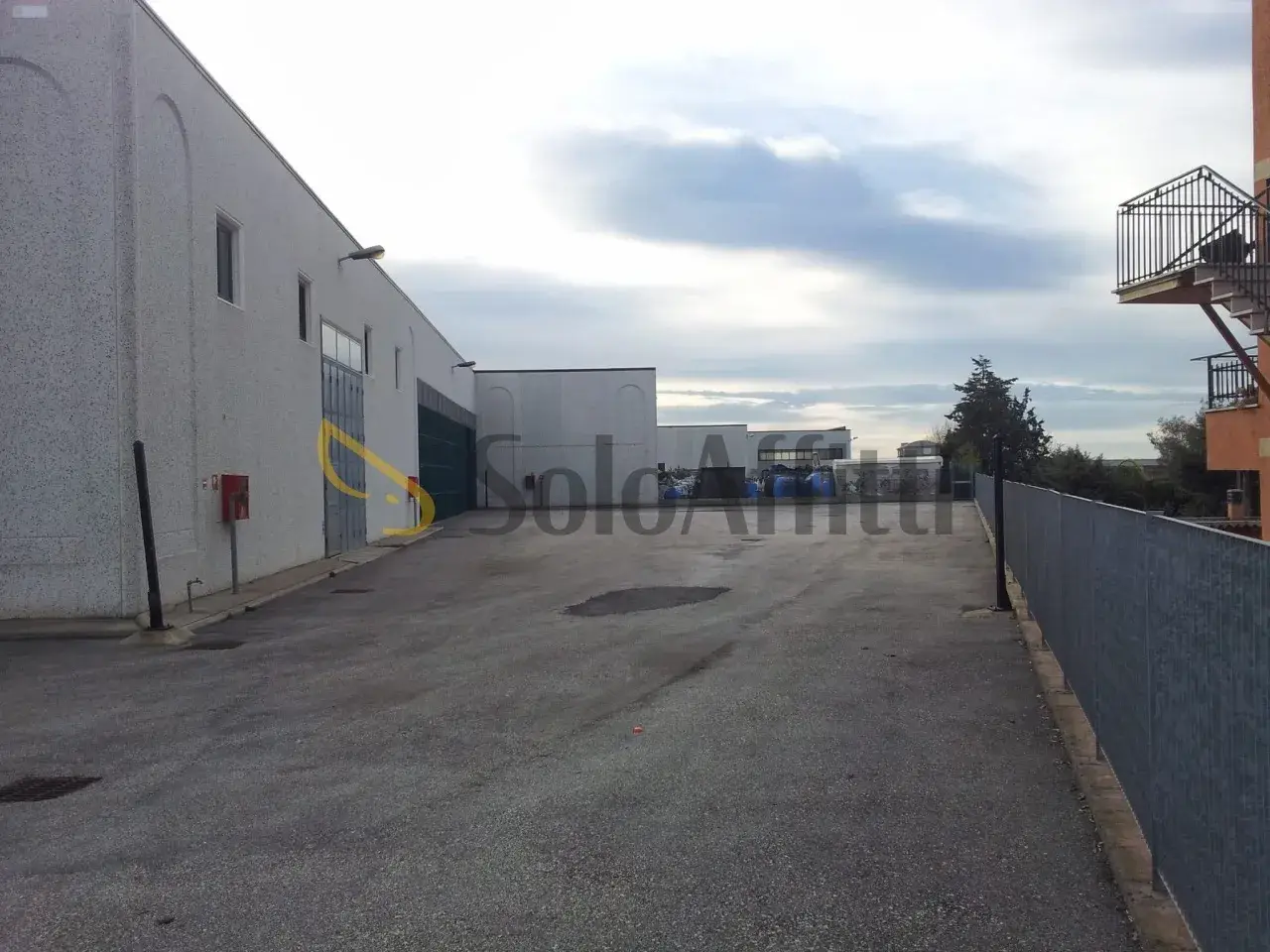 Capannone in Via Vaccareccia 43, Pomezia, {3} - Foto 2