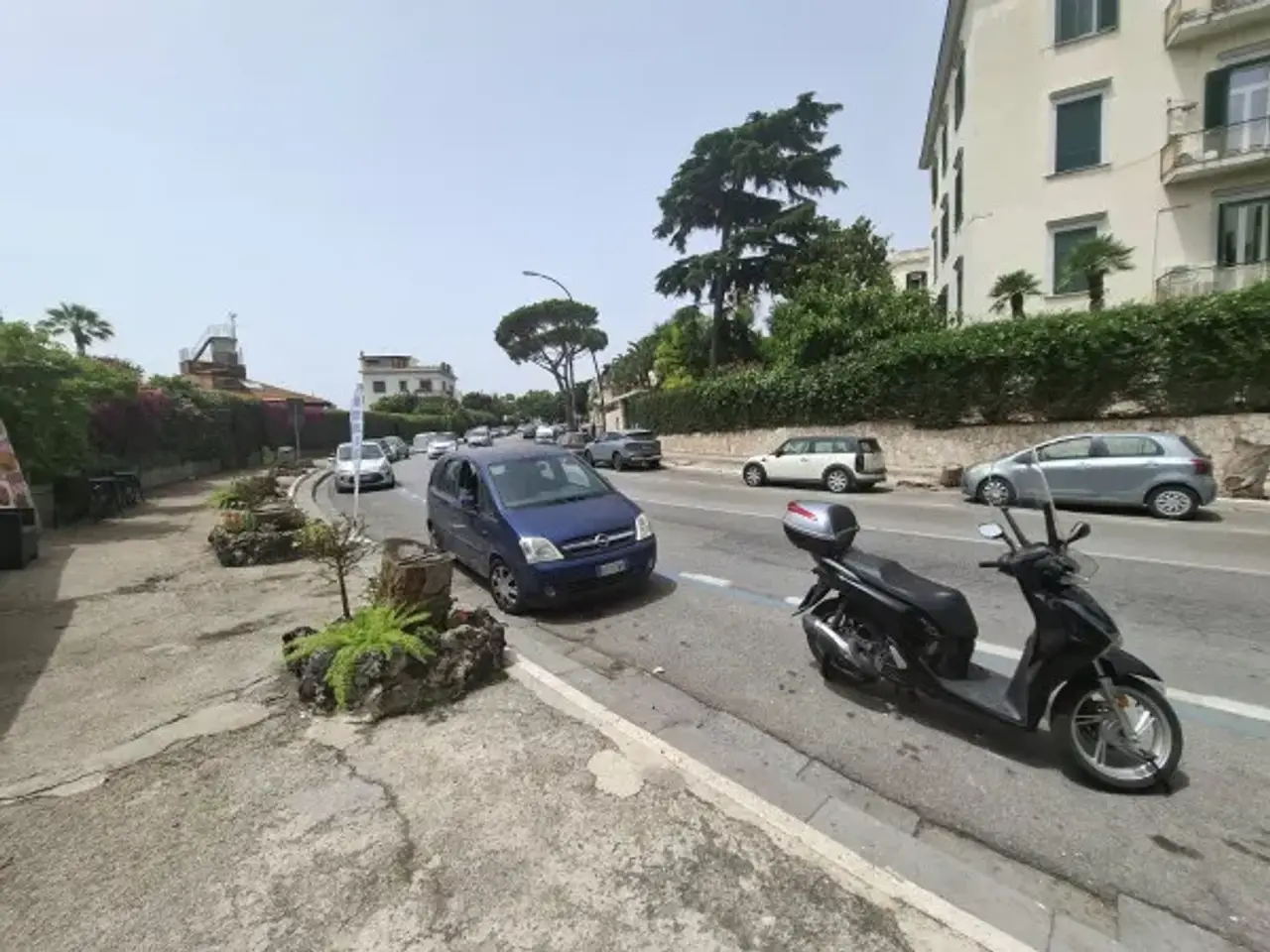 Negozio in Via Giovanni Boccaccio 1, Napoli, {3} - Foto 2