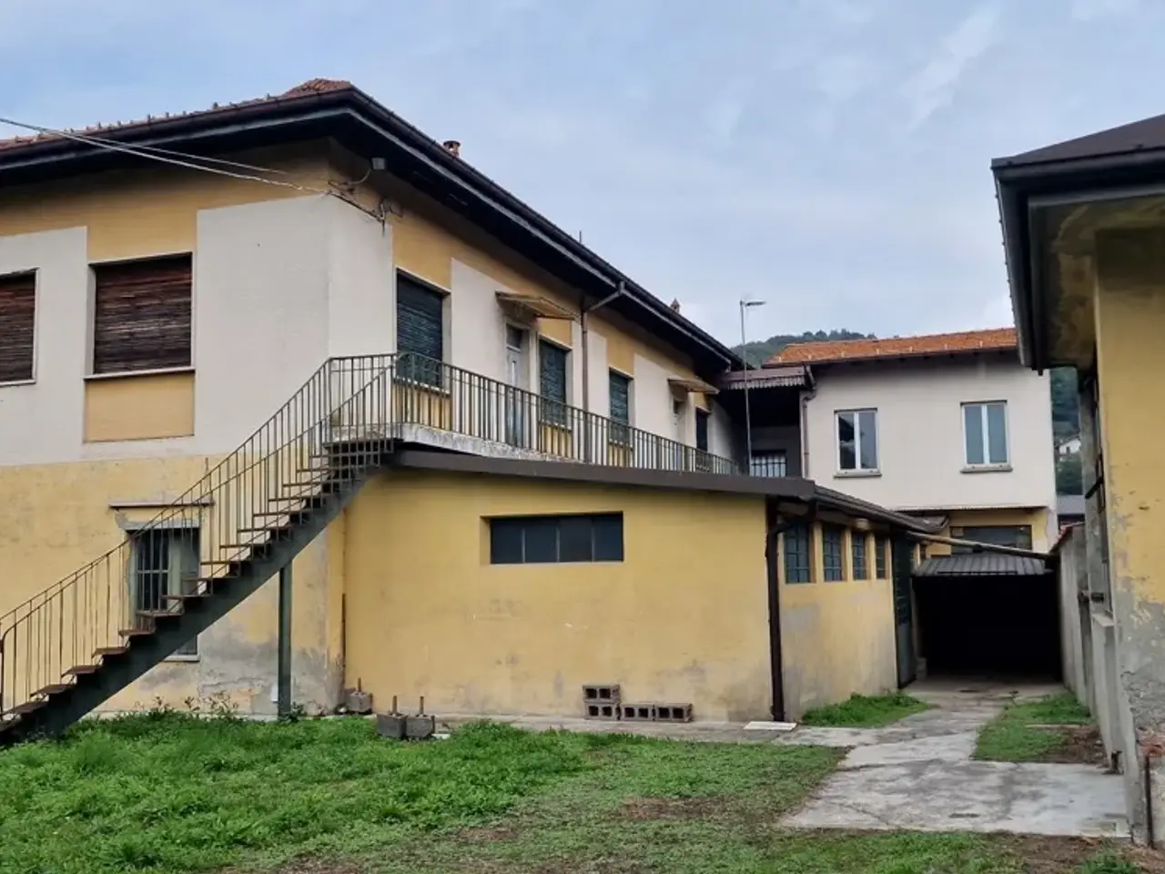 Magazzino in , Valbrona, {3} - Foto 1