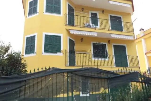 Villa in Via Cupa delle Fescine, Pozzuoli - Foto 1