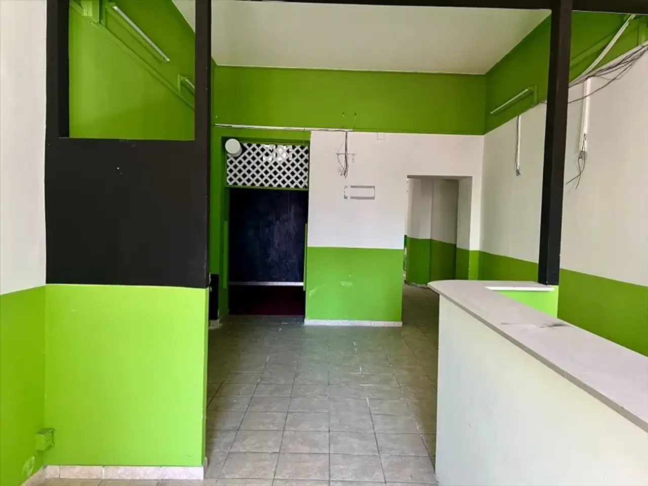 Negozio in Via Sbarre Centrili, Reggio Calabria, {3} - Foto 1