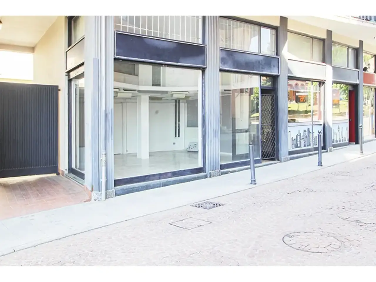 Negozio in , Tradate, {3} - Foto 1