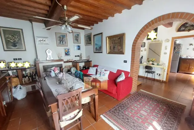 Detached house in Via delle Molina, Signa - Photo 1