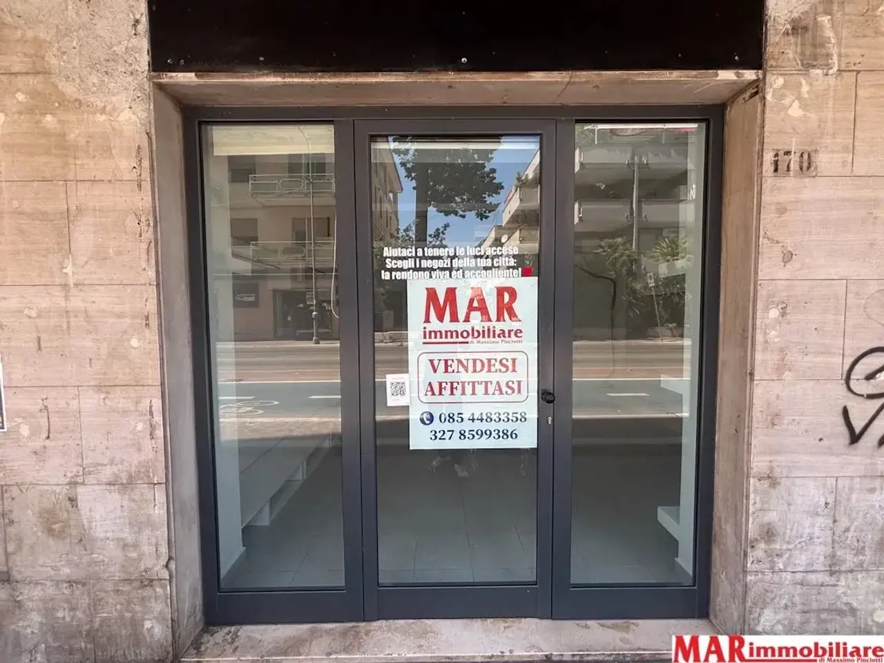 Negozio in Corso Umberto I, 170, Montesilvano, {3} - Foto 2