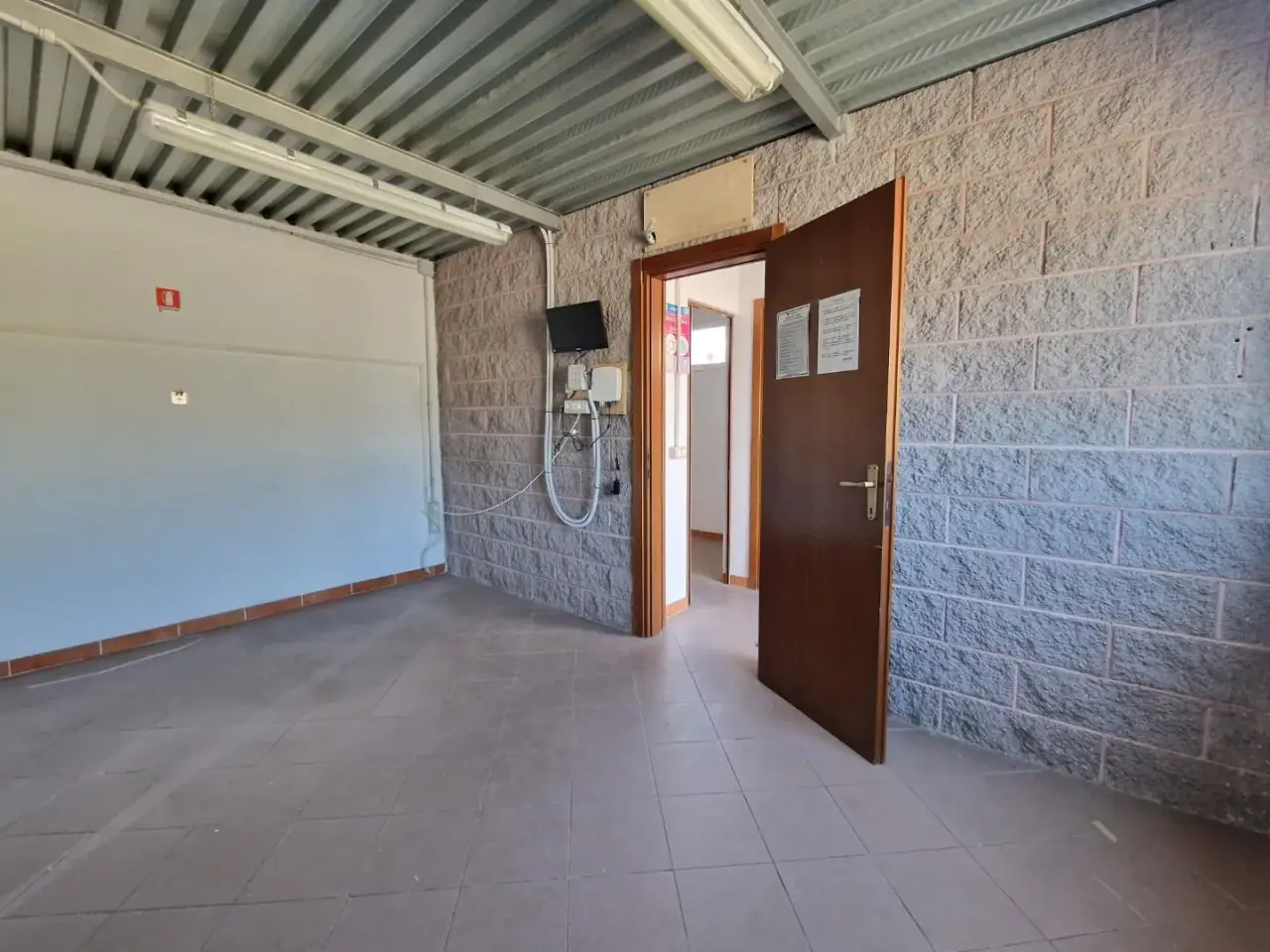 Capannone in , Carrara, {3} - Foto 2
