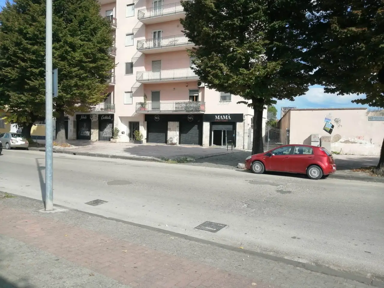 Negozio in Corso Aldo Moro, Santa Maria Capua Vetere, {3} - Foto 2