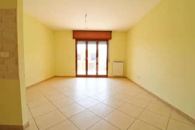 3-room flat in Contrada Stazione 175, San Salvo - Photo 1