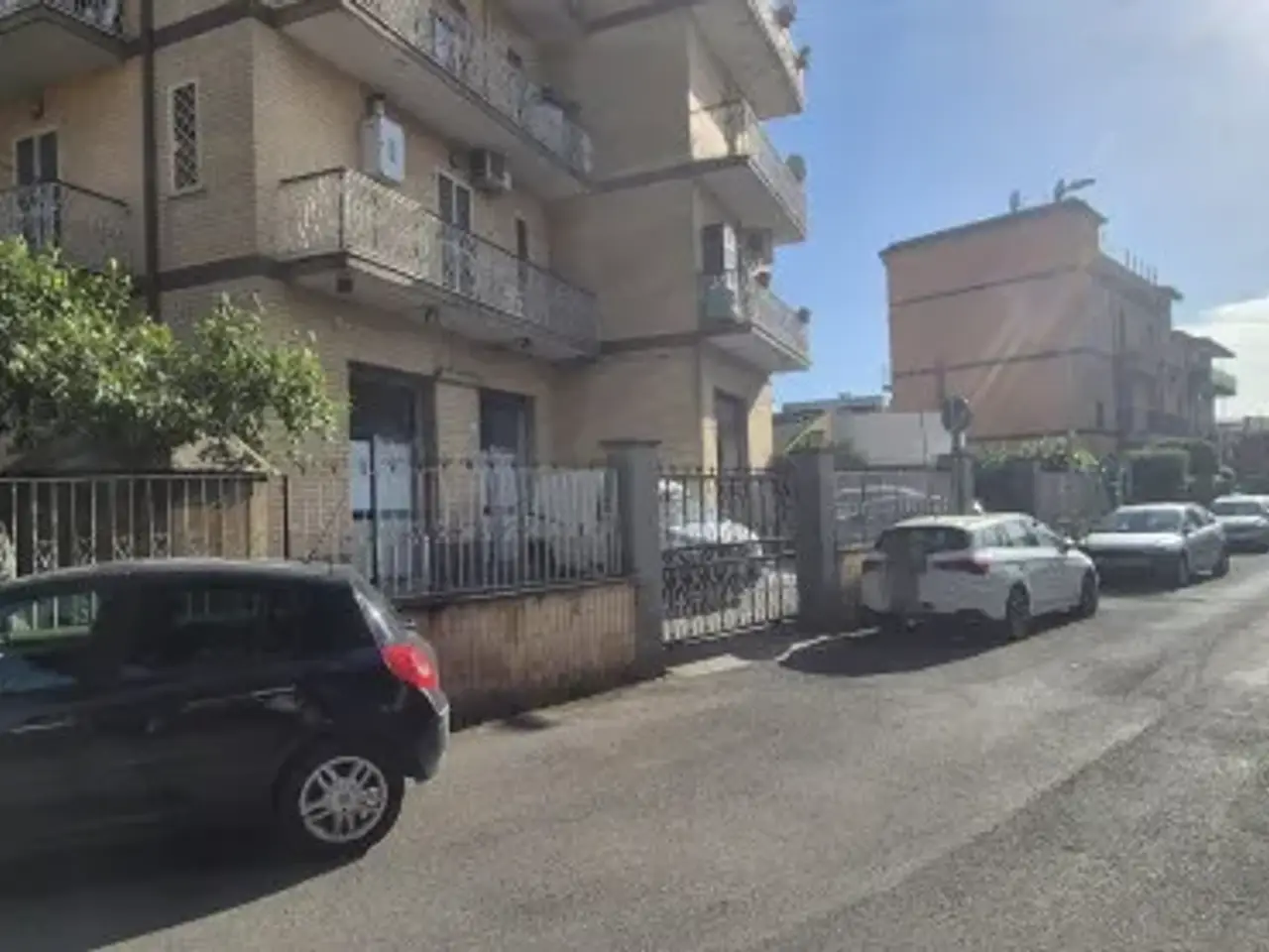 Negozio in Via Vittorio Rossi, Roma, {3} - Foto 2