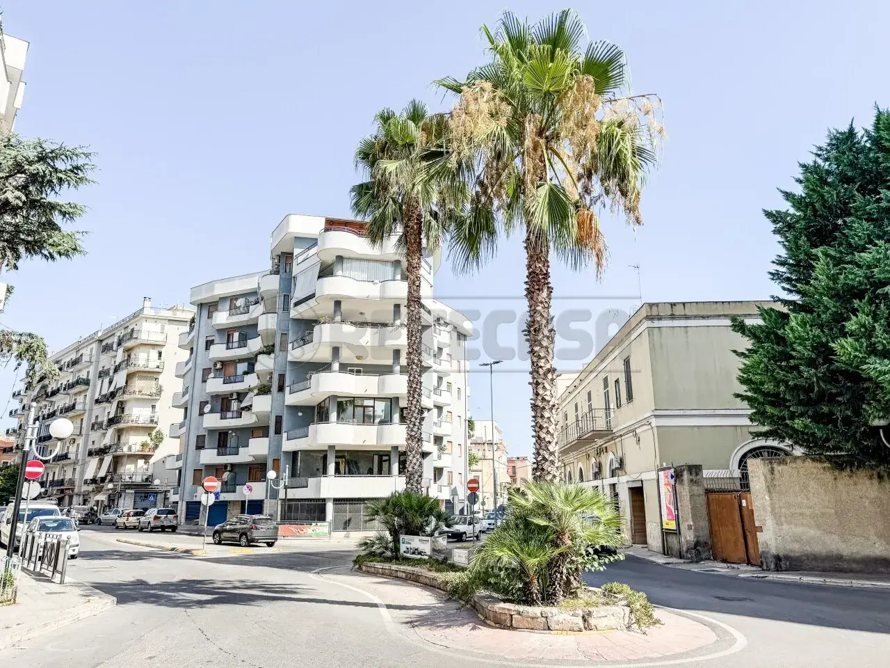 Parcheggio chiuso in Via Isonzo 6262, Bisceglie, {3} - Foto 1