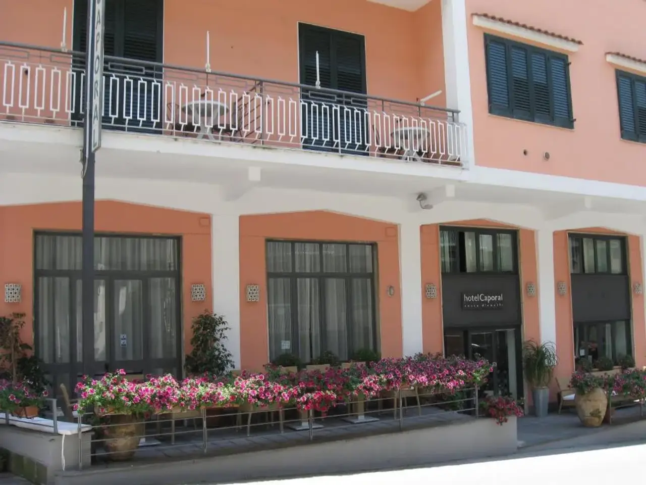 Palazzina commerciale in Via Alfonso Gatto 24, Minori, {3} - Foto 2