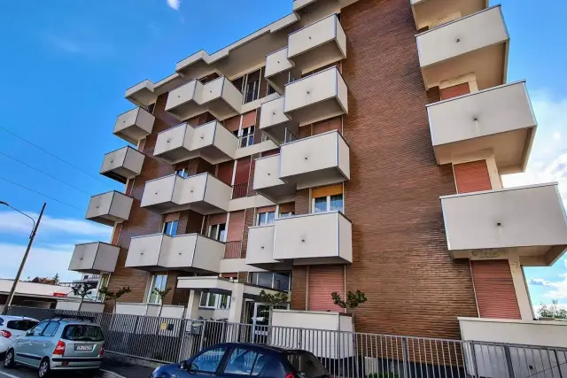 2-room flat in Via Firenze 10, Castellanza - Photo 1