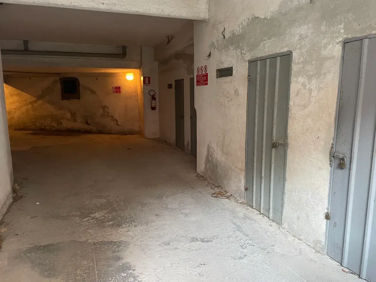 Magazzino in Via Aurelio Robino 309, Genova, {3} - Foto 2
