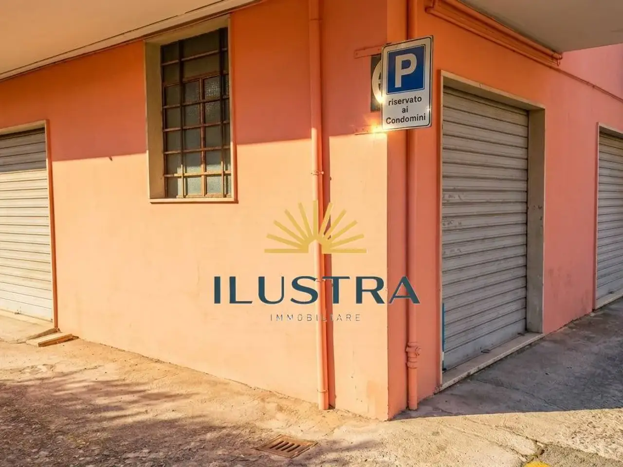 Magazzino in Via Bernini 6, San Benedetto del Tronto, {3} - Foto 1