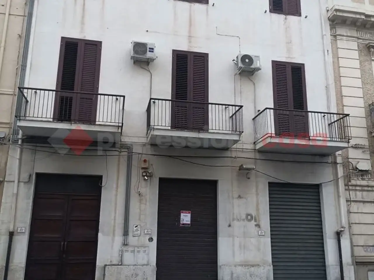 Negozio in Via San Francesco da Paola  49/C, Reggio di Calabria, {3} - Foto 1