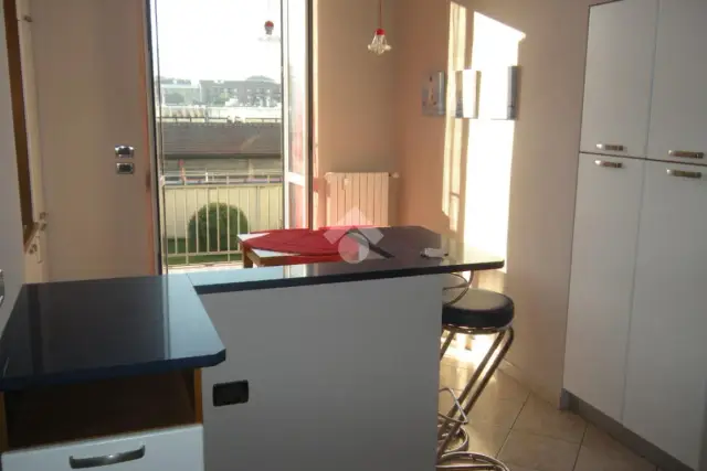 2-room flat in Corso Brescia 49, Torino - Photo 1