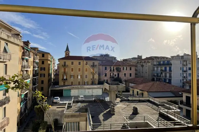 Apartament in Via Fabio Filzi 15, Chiavari - Photo 1