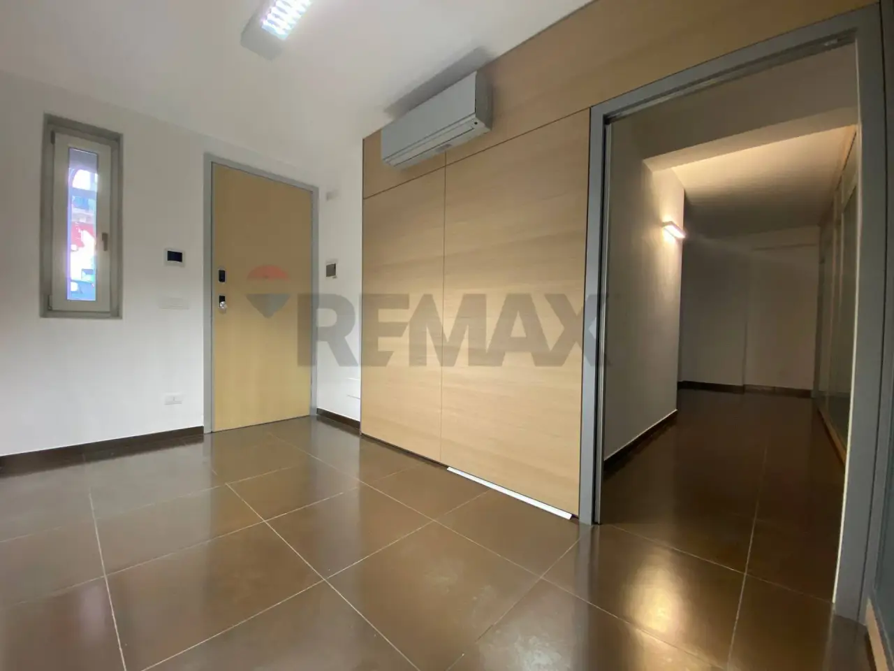 Ufficio in , Bari, {3} - Foto 2