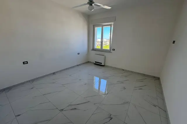 Villa in Via Lago Patria, Giugliano in Campania - Foto 1