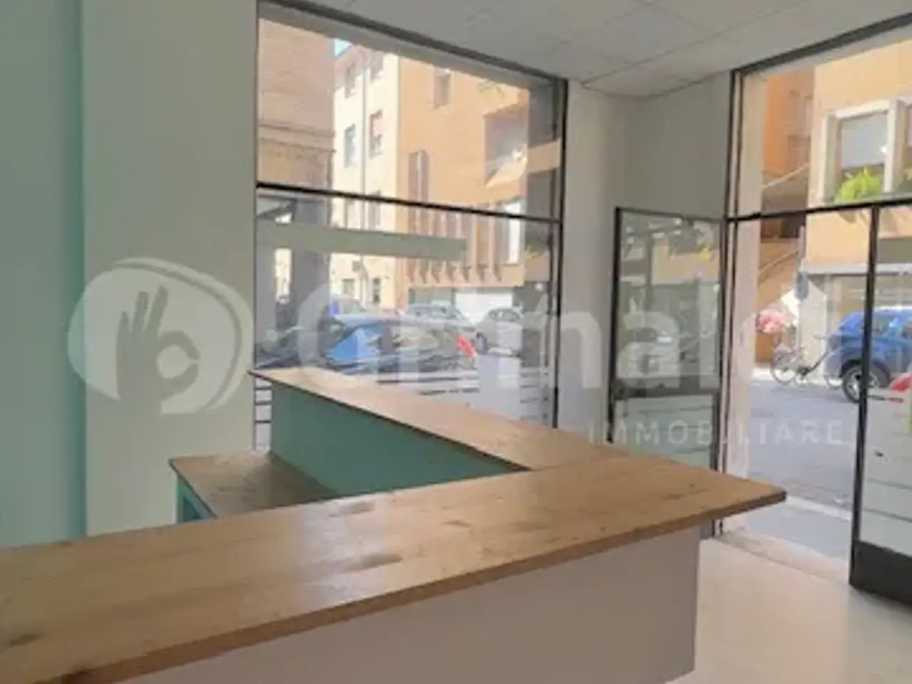 Negozio in Via Garibaldi, Foligno, {3} - Foto 1