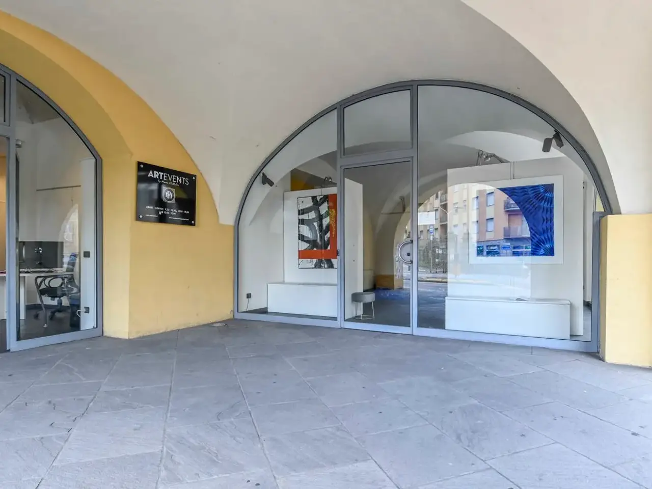 Negozio in Via Antonio Locatelli  1, Alzano Lombardo, {3} - Foto 1