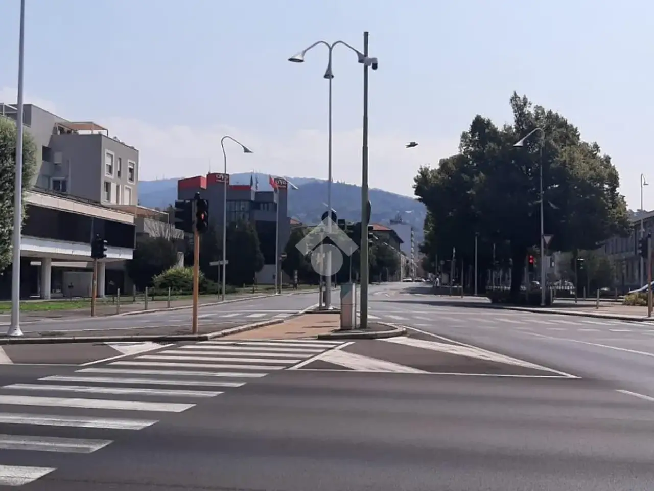 Ufficio in Via Pastrengo 1, Brescia, {3} - Foto 2