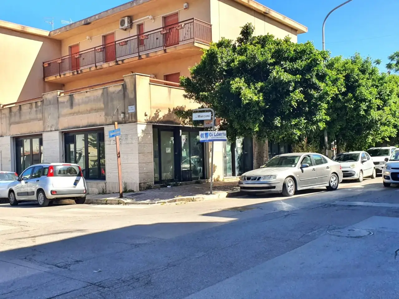 Negozio in Viale della Regione  23/a, Partinico, {3} - Foto 2