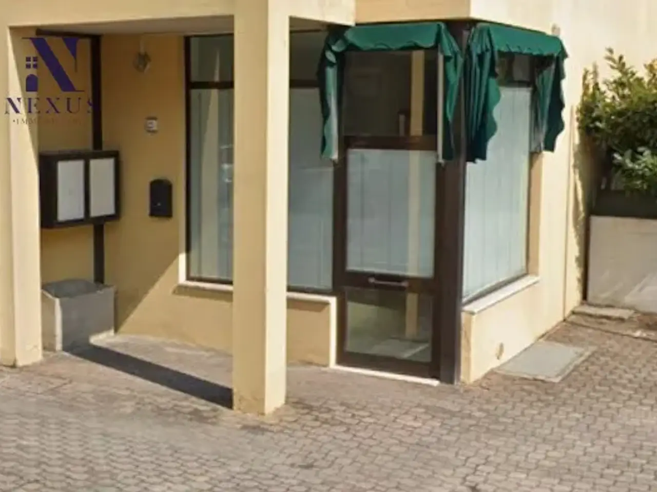 Negozio in Via Quattro Novembre, Fano, {3} - Foto 2