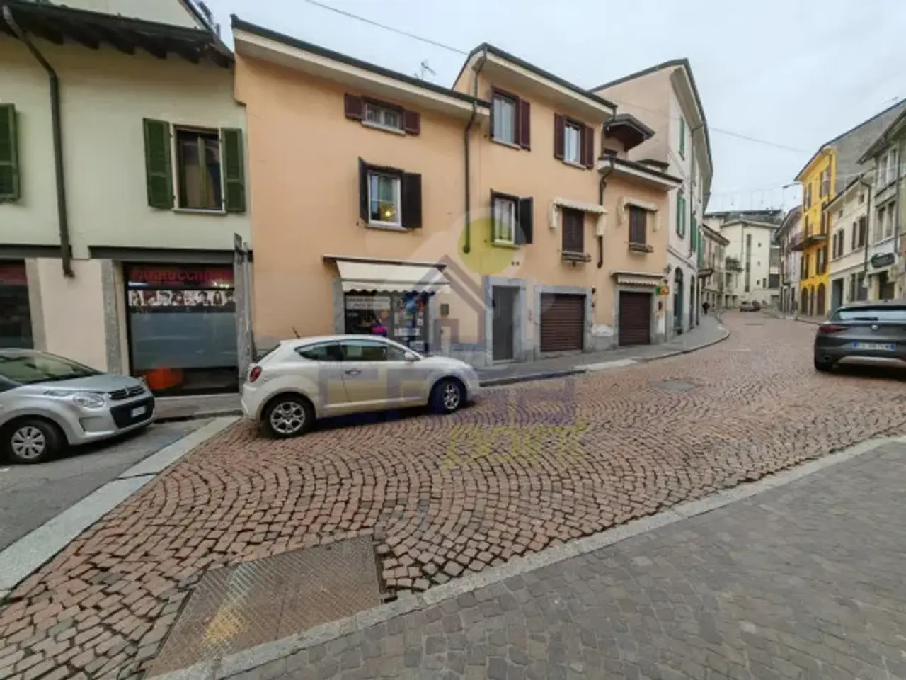 Negozio in Via Lodino 26, Lodi, {3} - Foto 1