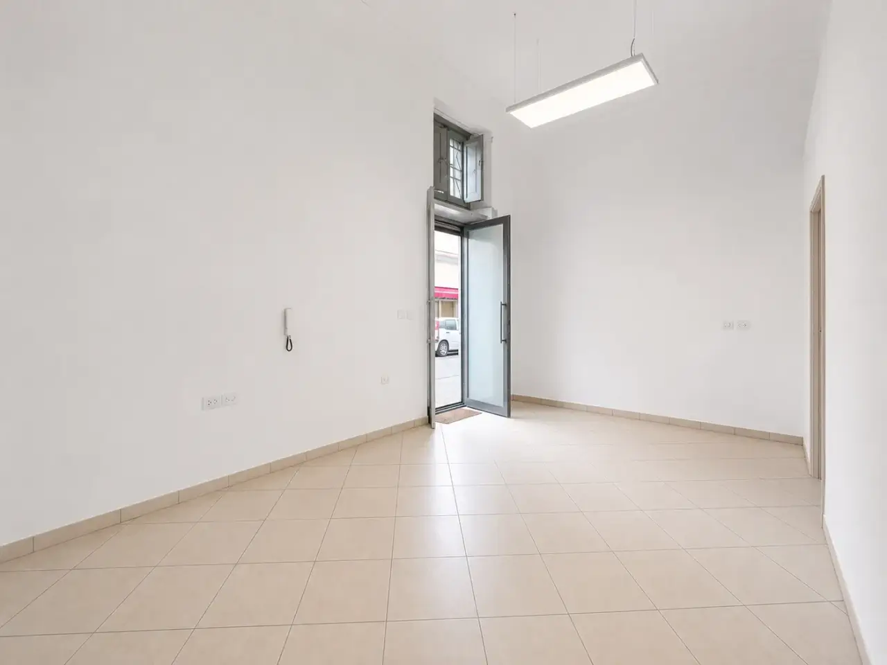 Ufficio in Via Leonardo da Vinci 39, Acerra, {3} - Foto 1