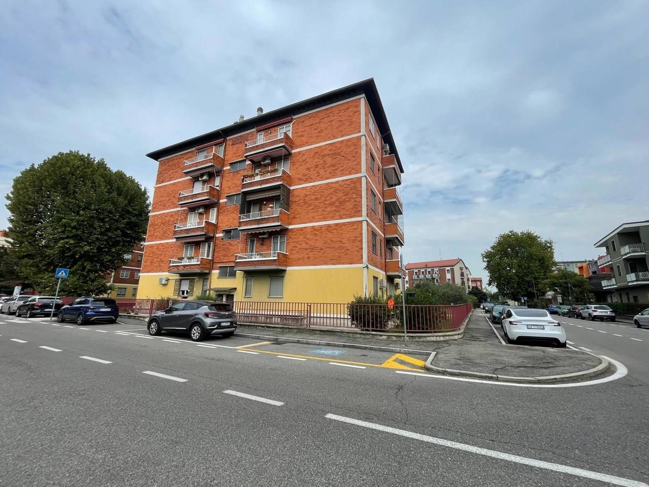immagine annuncio 1 di 14
