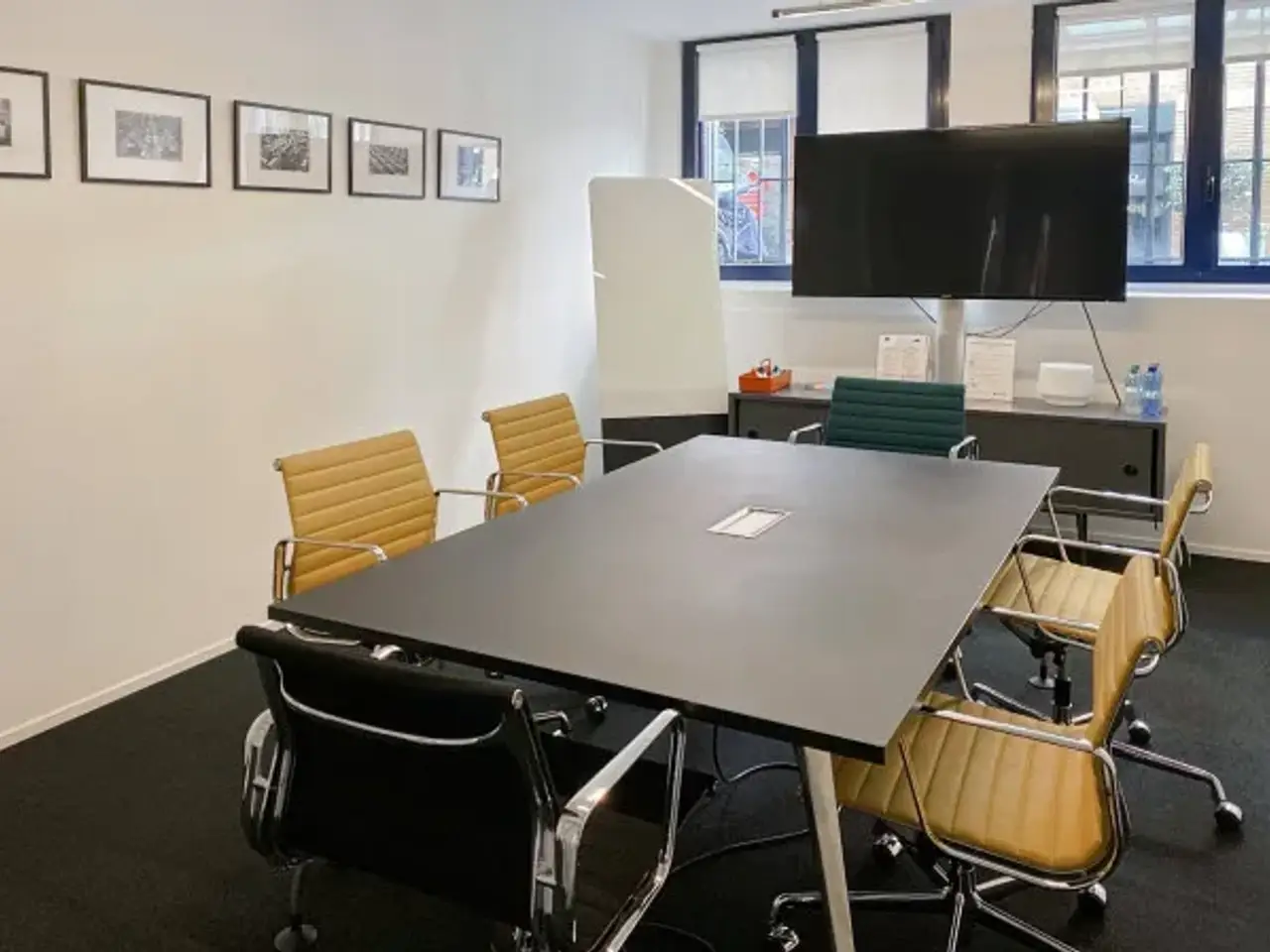 Ufficio in Bastioni di Porta Nuova 21, Milano, {3} - Foto 1