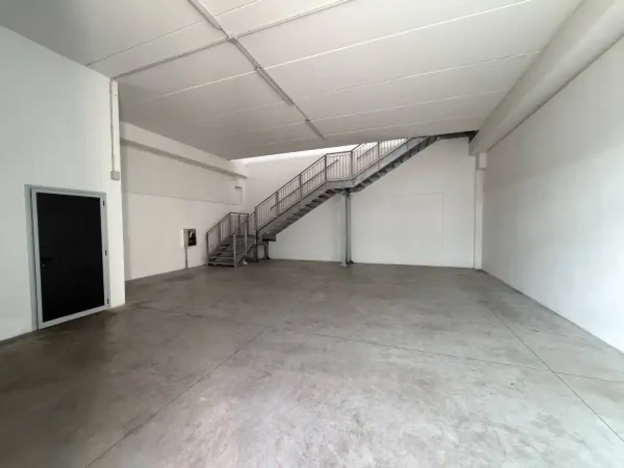 Capannone in Via Claudio Tolomeo 18, Carpi, {3} - Foto 2