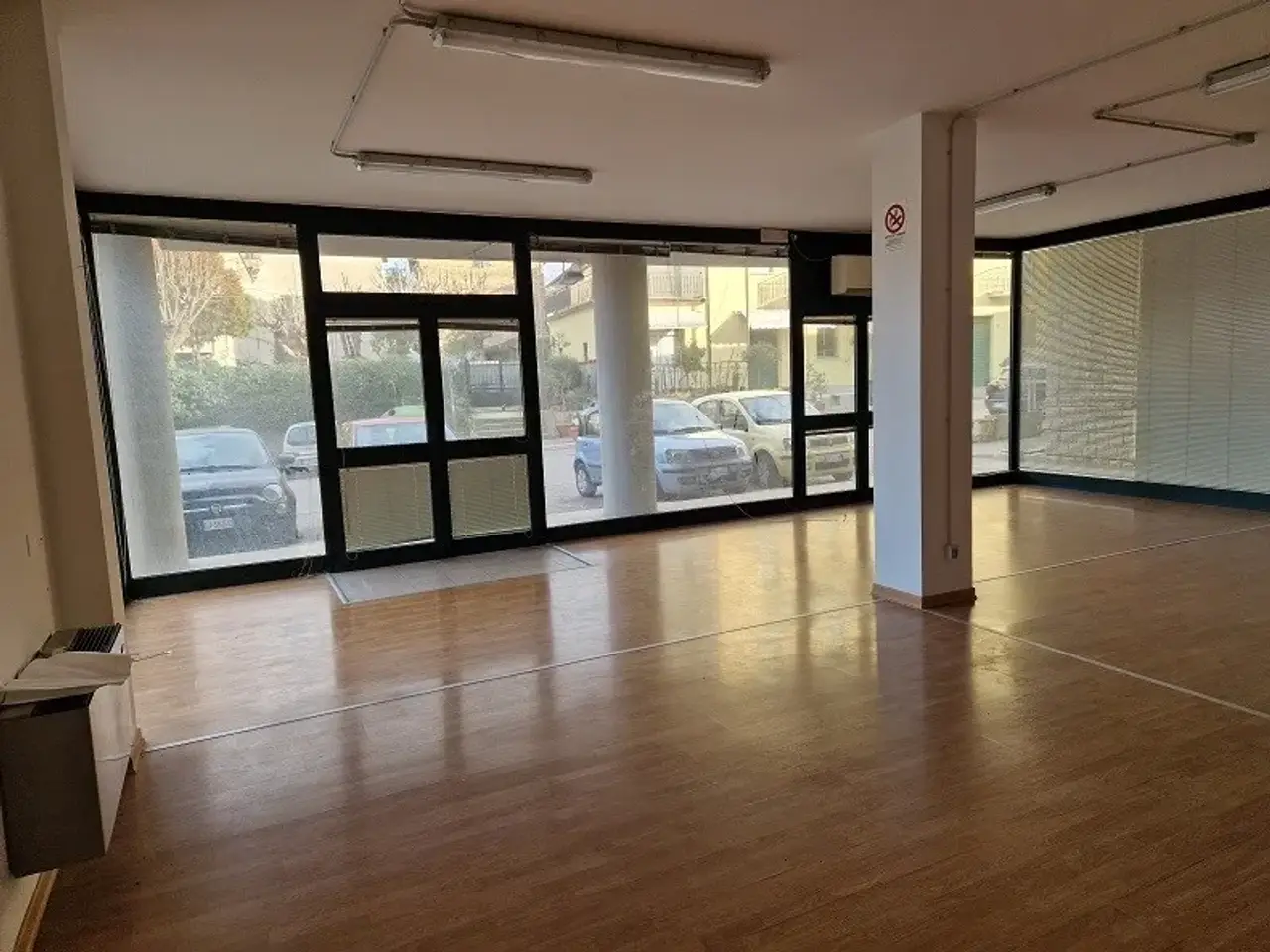 Negozio in Perugia, Perugia, Bettona, {3} - Foto 1