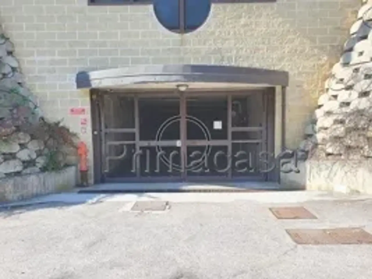 Parcheggio in Via Albere 132, Verona, {3} - Foto 1