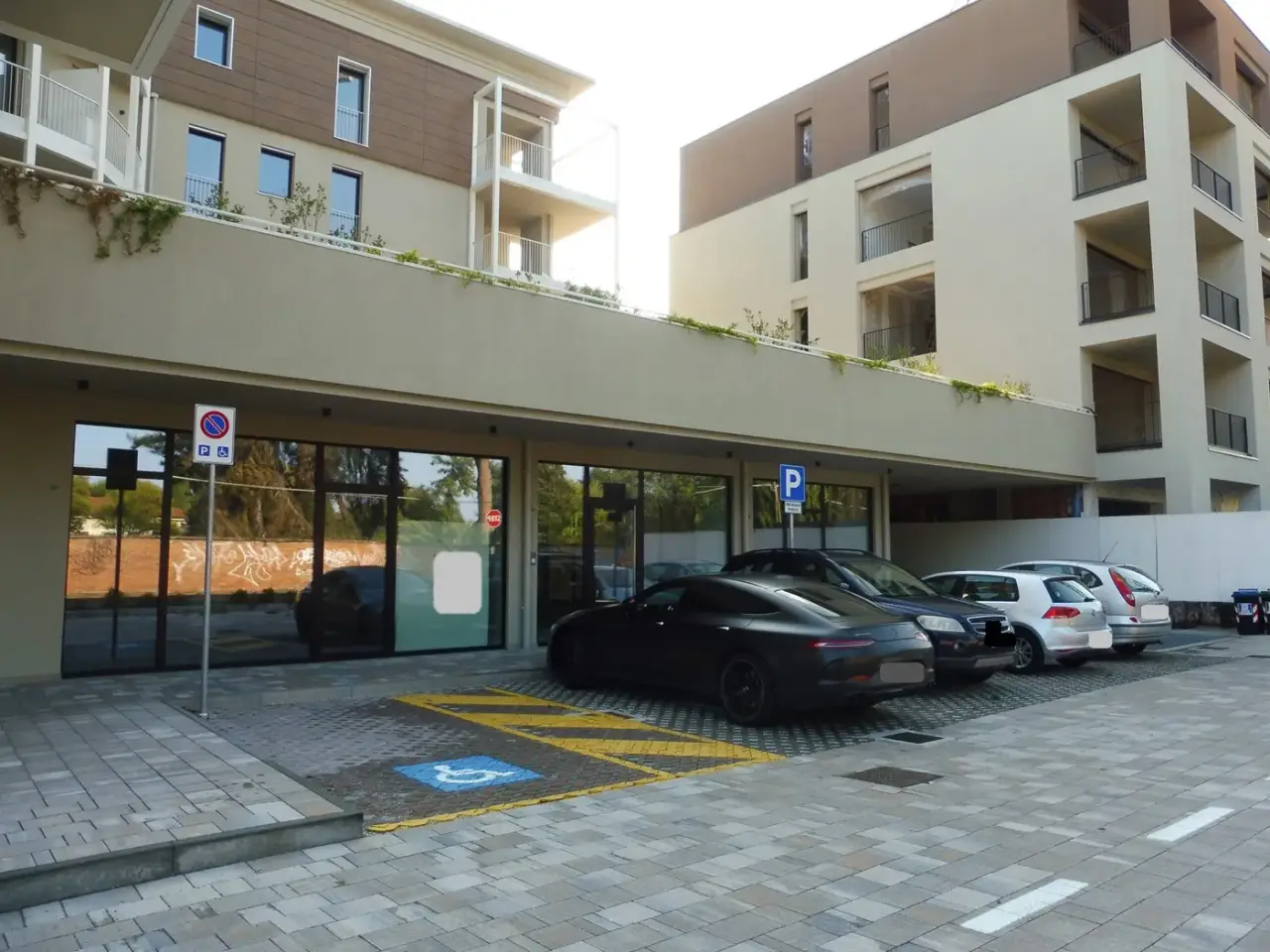 Ufficio in , Bassano Del Grappa, {3} - Foto 1