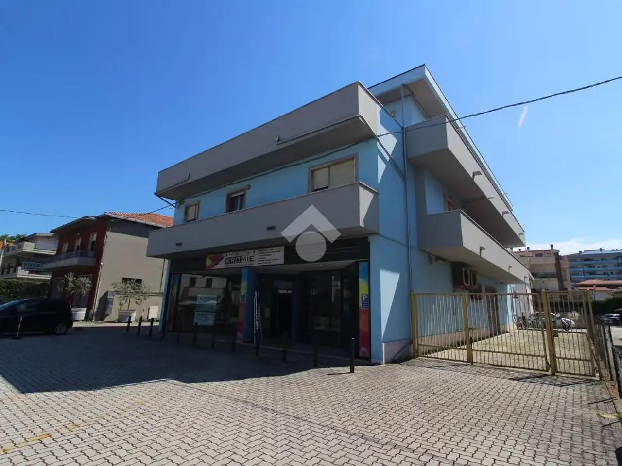 Negozio in Via Nazionale Adriatica Sud 56, Pescara, {3} - Foto 2
