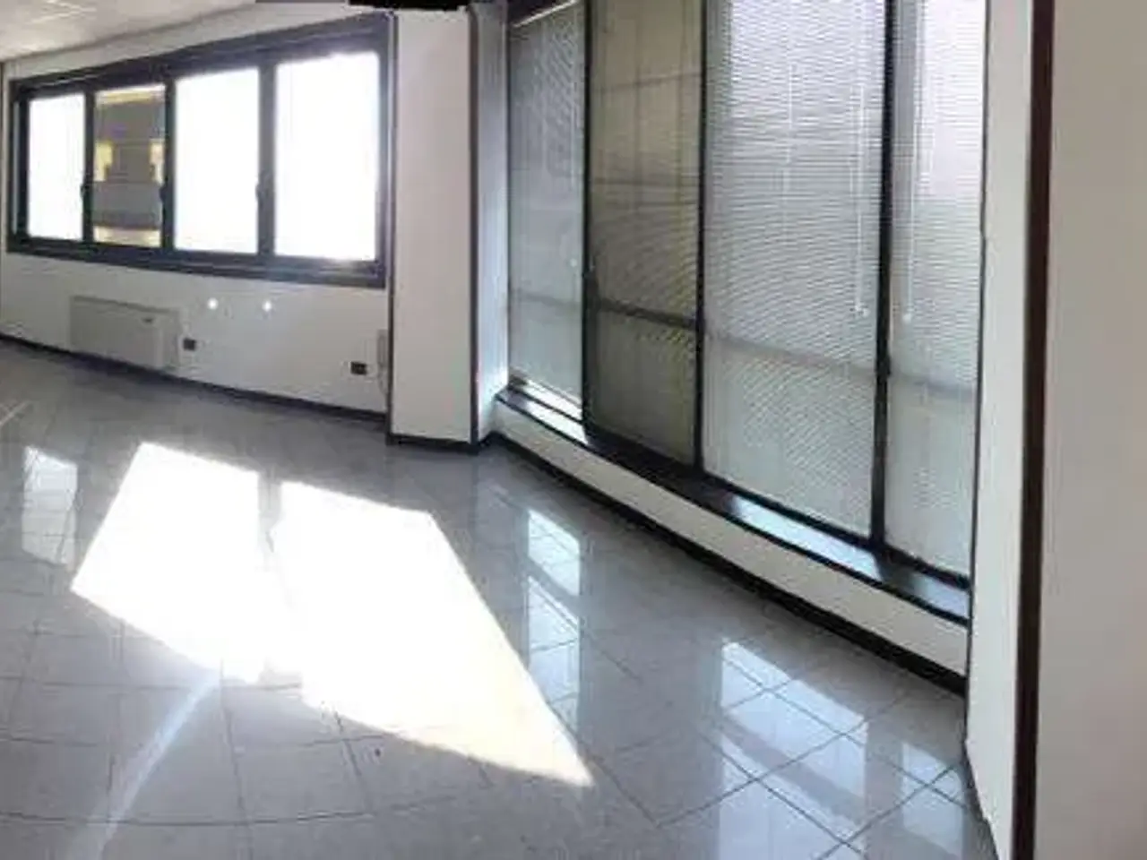 Ufficio in , Marmirolo, {3} - Foto 1