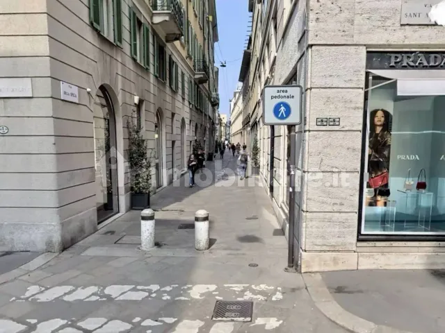 Geschäft in Via della Spiga, Milano - Foto 1