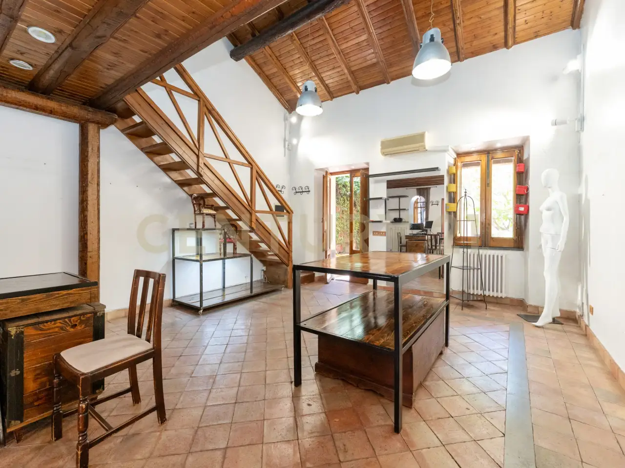 Negozio in Via Etnea 90, Mascalucia, {3} - Foto 1